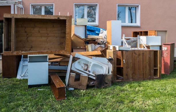 Best Attic Cleanout Services  in East Dundee, IL
