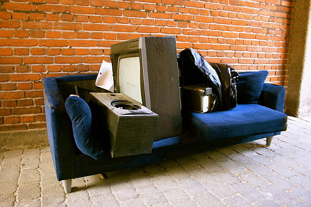 Best Mattress Removal Service  in East Dundee, IL